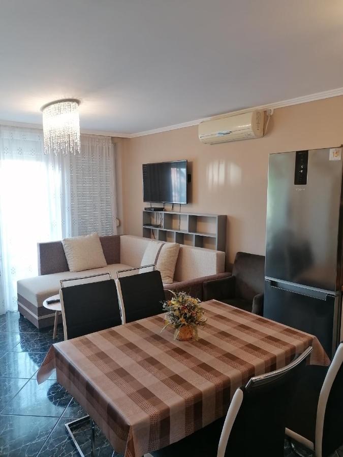 Bettina47 Apartman Хайдусобосло Экстерьер фото